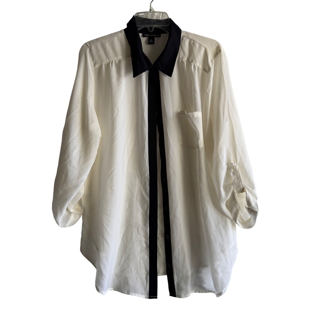 I.N. Studio Womens XL ivory Black Colorblock Roll Tab Sleeve Button Back Blouse